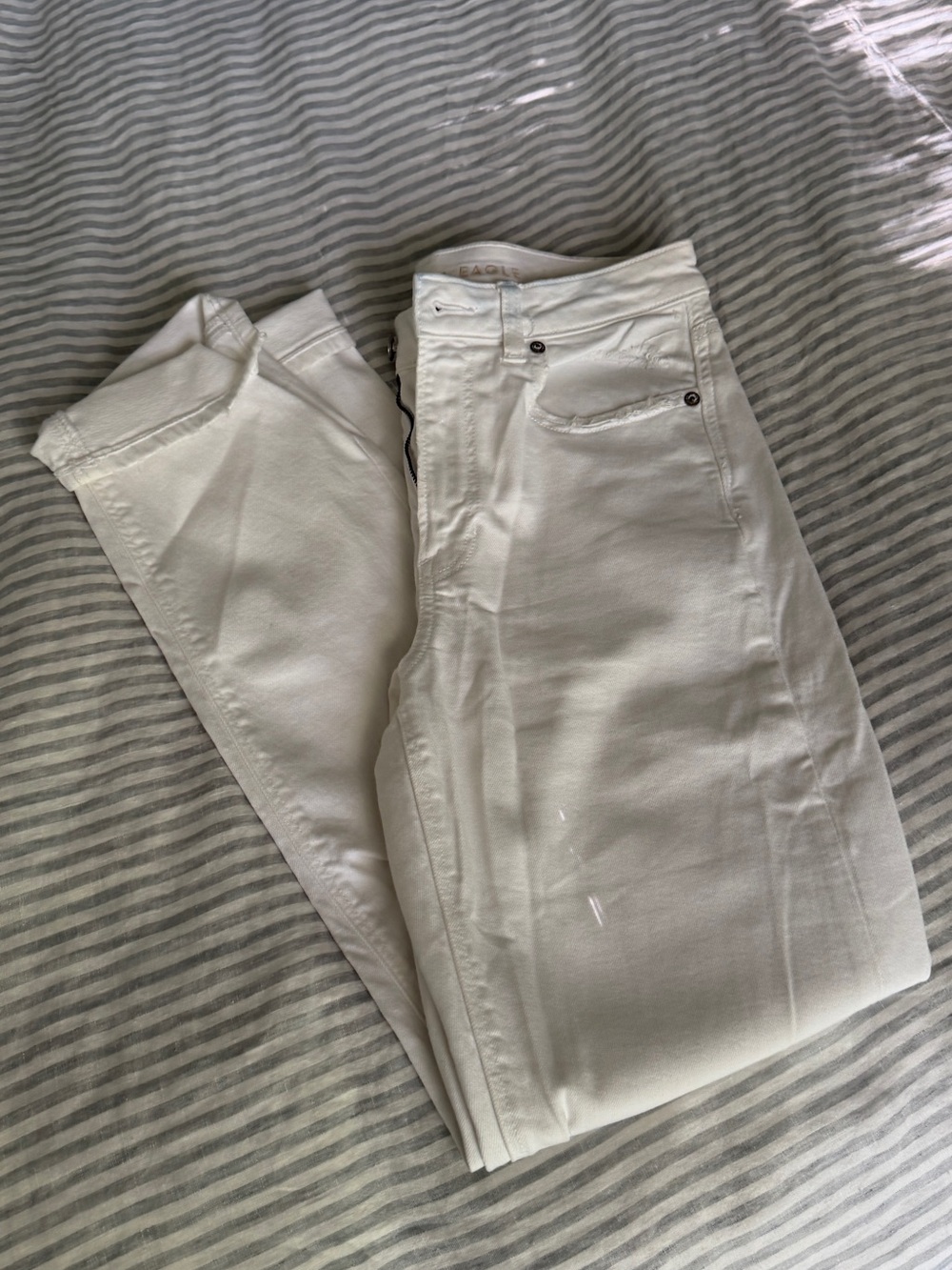 AE Mom Straight Jean